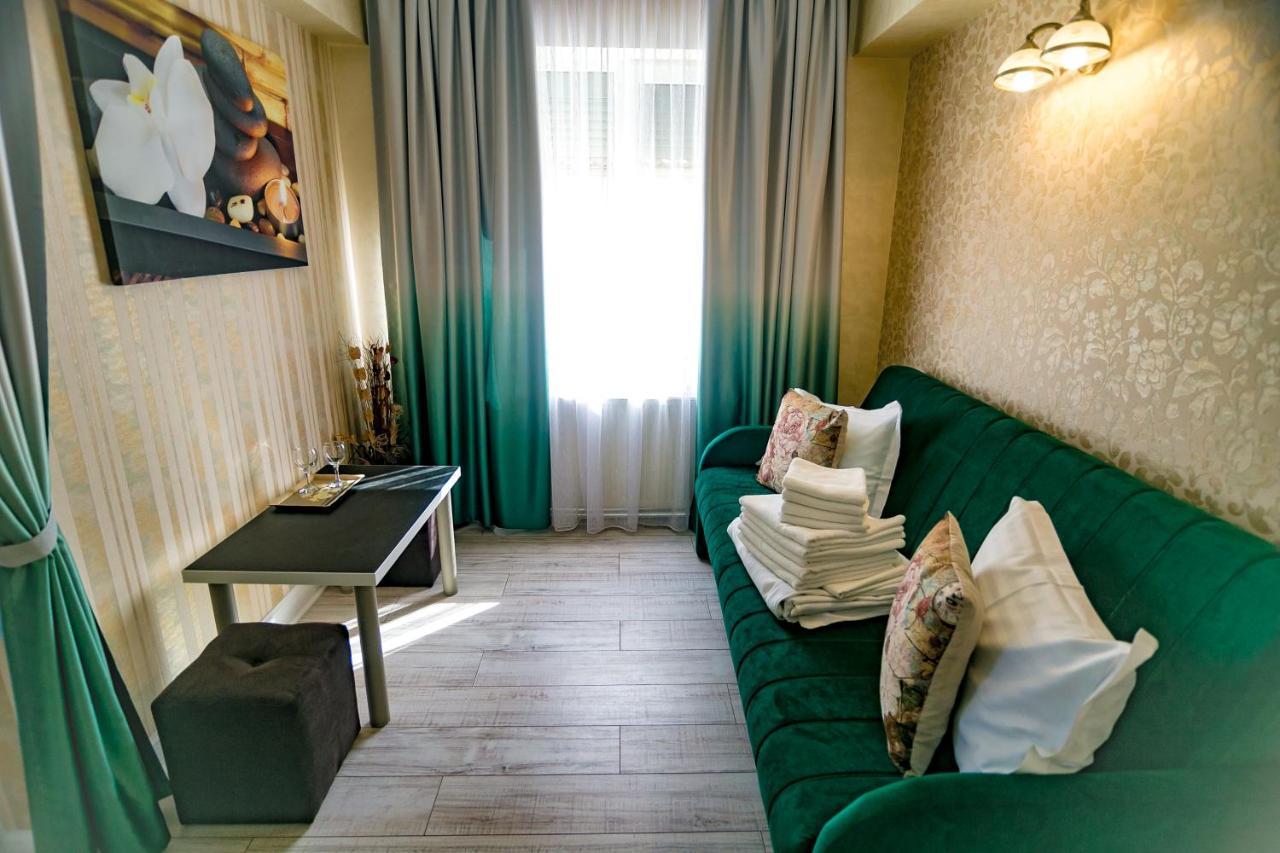 Floare De Iris Hotell Vama Veche Eksteriør bilde